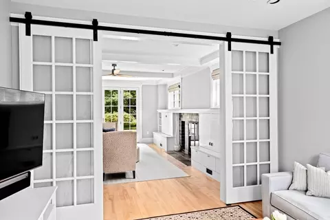 21 Middle St, Hingham, MA 02043 photo 14