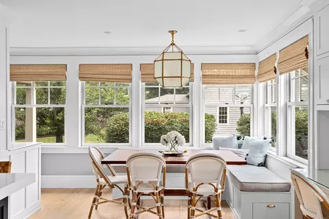 21 Middle St, Hingham, MA 02043 photo 3