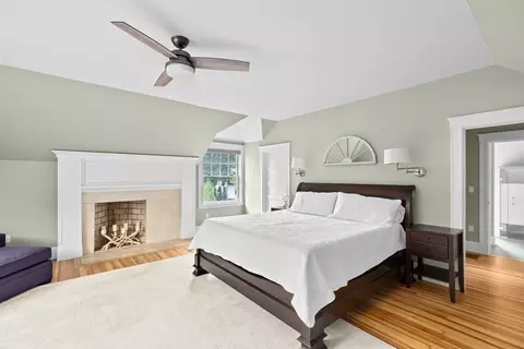 21 Middle St, Hingham, MA 02043 photo 16
