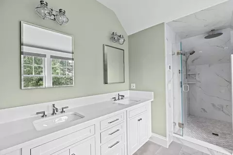 21 Middle St, Hingham, MA 02043 photo 17