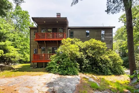 3 Bray St, Gloucester, MA 01930 photo 2