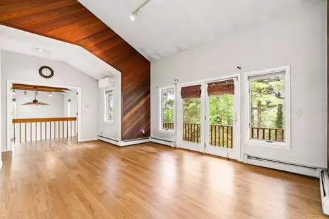 3 Bray St, Gloucester, MA 01930 photo 21