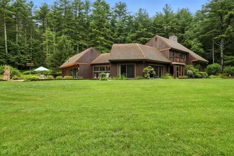 145 Glendale Rd, Hampden, MA 01036