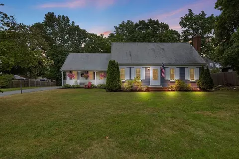 24 Corcoran Rd, Brockton, MA 02301