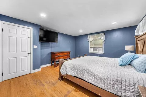 16 Frank St, Needham, MA 02494 photo 22