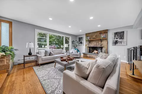 16 Frank St, Needham, MA 02494 photo 6