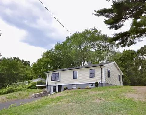 374 Kenoza St, Haverhill, MA 01830