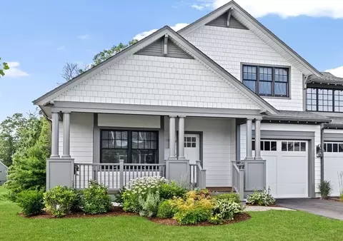 48 Sandy Hill Cir #48, Scituate, MA 02066