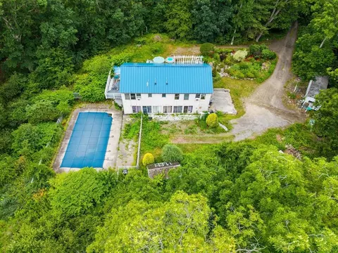 71 Newburyport Tpke, Newbury, MA 01951