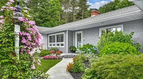 6 Black Hill Rd, Paxton, MA 01612