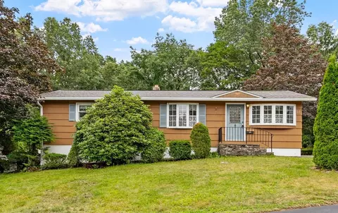 55 Lisa Dr, Leominster, MA 01453