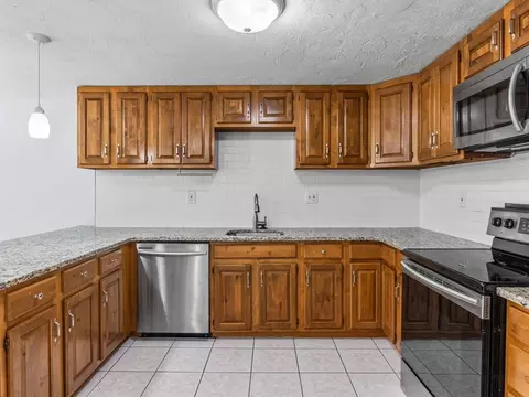 194 Washington St #E, Canton, MA 02021 photo 5