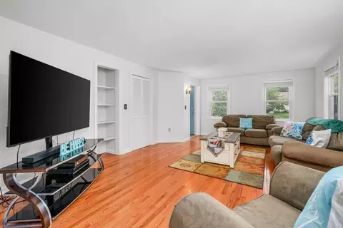 83 Brewster Rd, Mashpee, MA 02649 photo 8