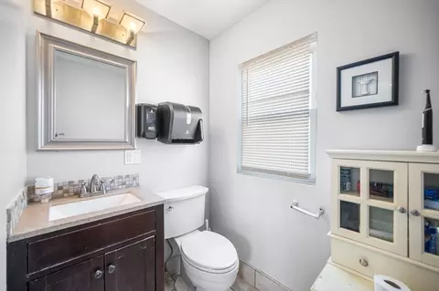 190 Shute St, Everett, MA 02149 photo 10