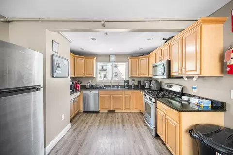 190 Shute St, Everett, MA 02149 photo 9