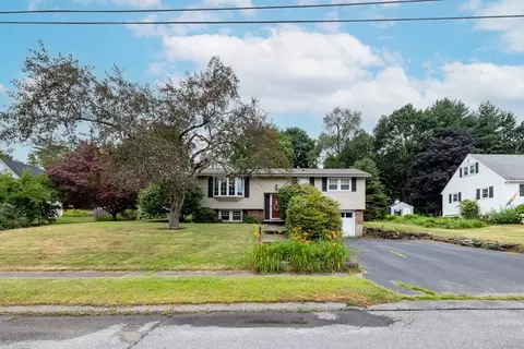 6 Bexley Dr, Hudson, MA 01749