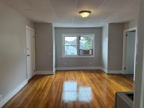 33 Norwood St, Fall River, MA 02723 photo 16
