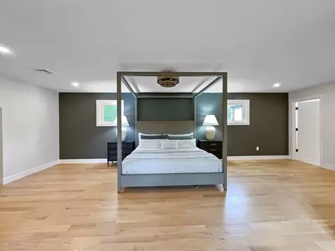 5 North St, Upton, MA 01568 photo 26