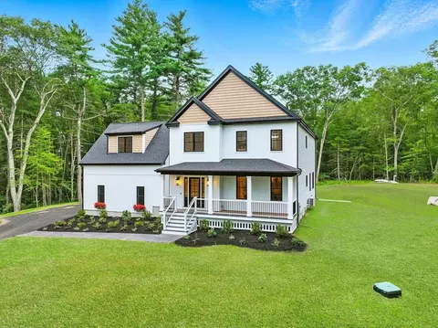 5 North St, Upton, MA 01568 photo 6