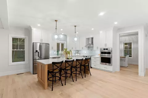 5 North St, Upton, MA 01568 photo 13