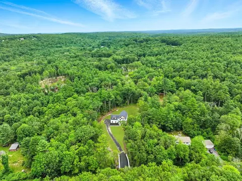 5 North St, Upton, MA 01568 photo 4