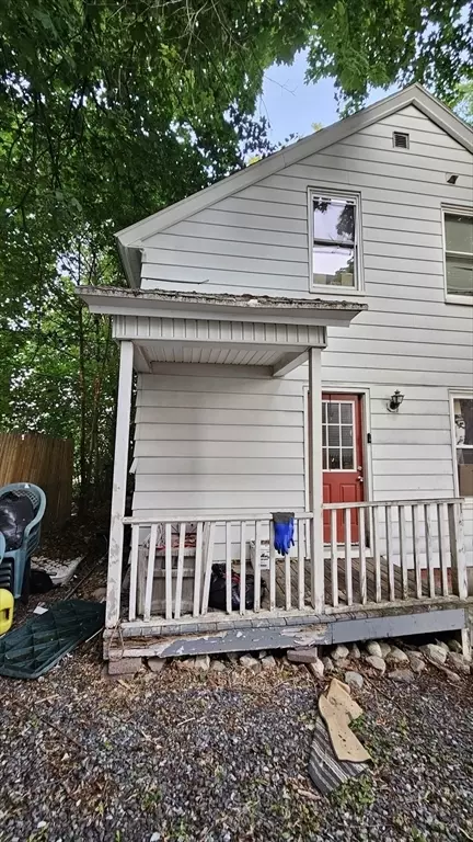 23 Clarendon St, Worcester, MA 01604 photo 9