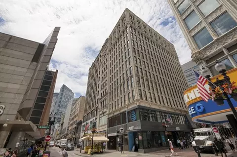 453 Washington St #7D, Boston, MA 02111