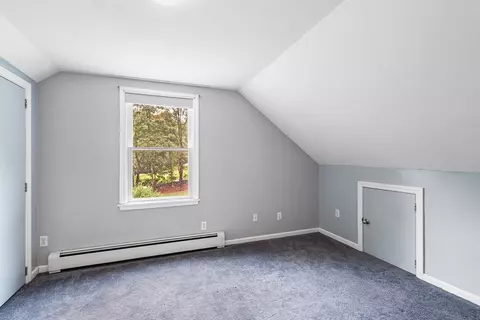 84 High St, Upton, MA 01568 photo 21