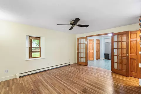 84 High St, Upton, MA 01568 photo 5