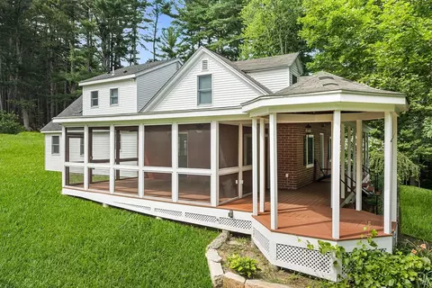 84 High St, Upton, MA 01568 photo 28