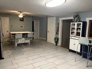 368 Globe St, Fall River, MA 02724 photo 13