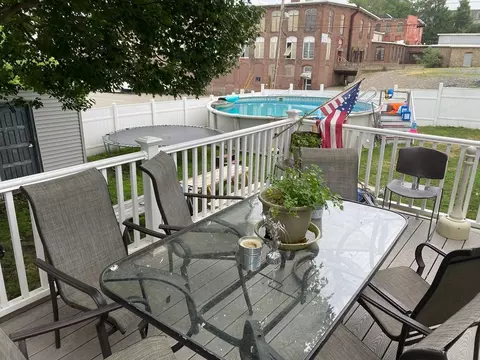 368 Globe St, Fall River, MA 02724 photo 9