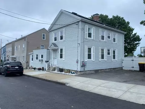 368 Globe St, Fall River, MA 02724 photo 5
