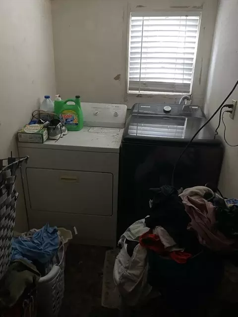 368 Globe St, Fall River, MA 02724 photo 27