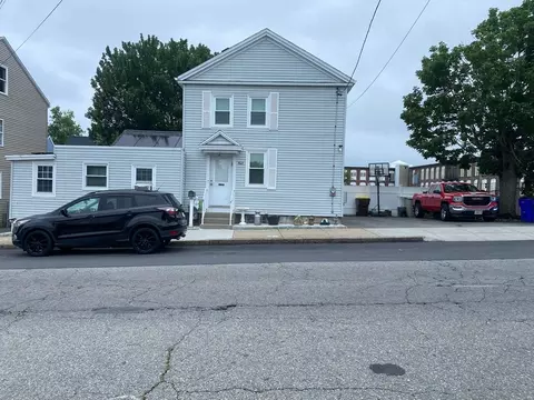 368 Globe St, Fall River, MA 02724