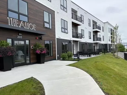 203 Lowell St #113, Wilmington, MA 01887