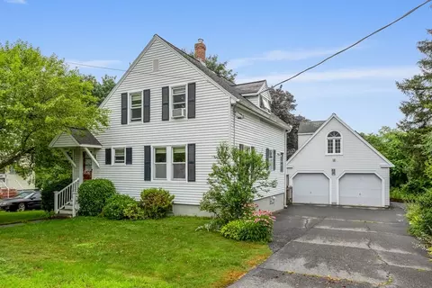 30 Adams St, Littleton, MA 01460