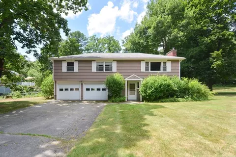 12 Lanewood Ave, Framingham, MA 01701