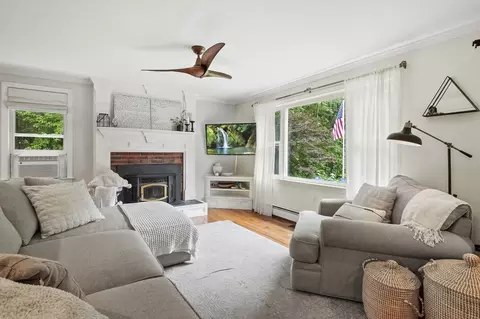 Living - 16 Carrier Ln, Sutton, MA 01590 photo 1 of 1