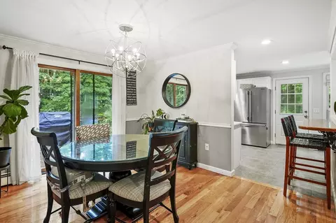 Dining - 16 Carrier Ln, Sutton, MA 01590 photo 1 of 1