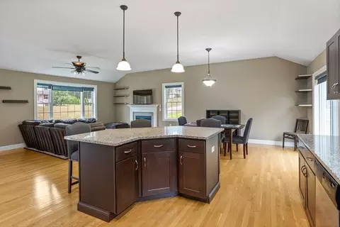 23 Hemlock Dr, Ayer, MA 01432 photo 19