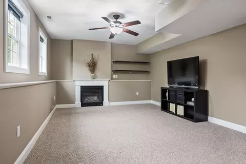 23 Hemlock Dr, Ayer, MA 01432 photo 9