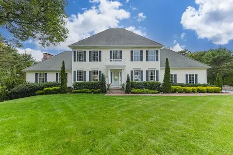 29 Weatherdeck Dr, Bourne, MA 02532 photo 2
