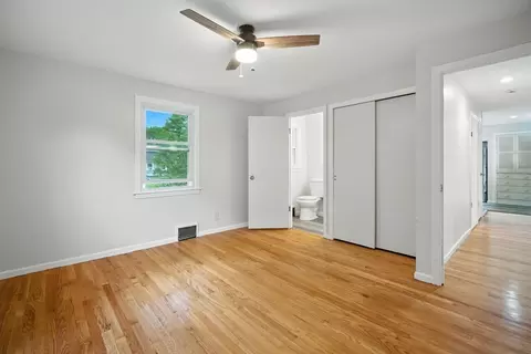 32 Pine Hill Rd, Springfield, MA 01118 photo 13