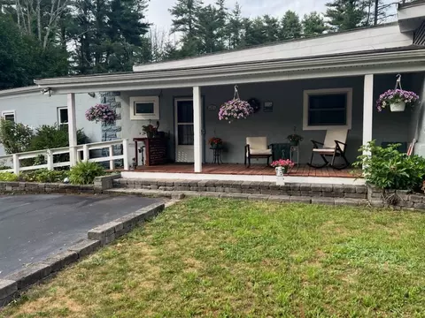 255 Wareham St, Middleboro, MA 02346