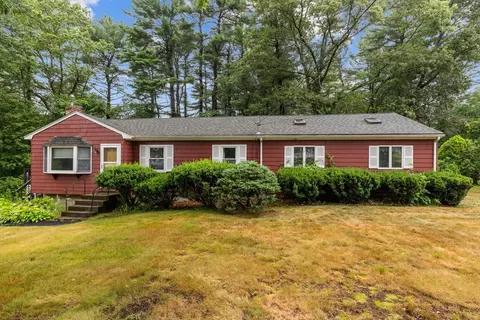 17 Marion Rd, Bellingham, MA 02019
