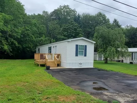 47 Conestoga Trl, Brookfield, MA 01506