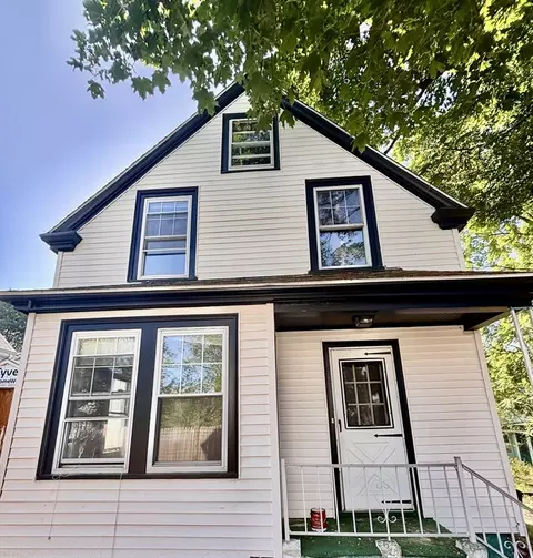 1 Williams Ct, Newton, MA 02464