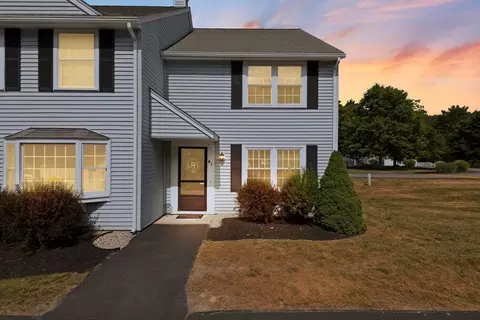 728 Auburn St #B1, Whitman, MA 02382