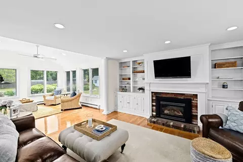 6 Craig Ln, Hingham, MA 02043 photo 17